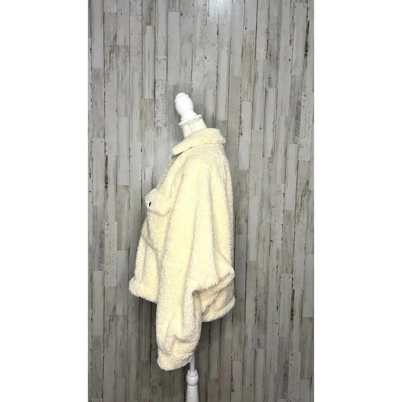 We The Free Teddy Swing Jacket Ivory Size M Cropped Button Front Cozy Casual - Picture 5 of 6